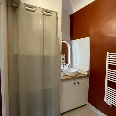 Apartment Rdc Plein Centre